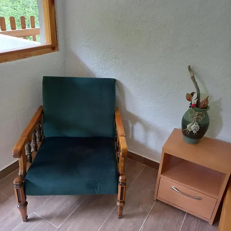 Rafting Kamp Hedera * Φότσα