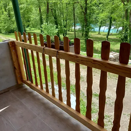 Κάμπινγκ Tara Rafting Kamp Hedera Φότσα