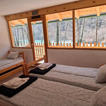 Rafting Kamp Hedera Κάμπινγκ